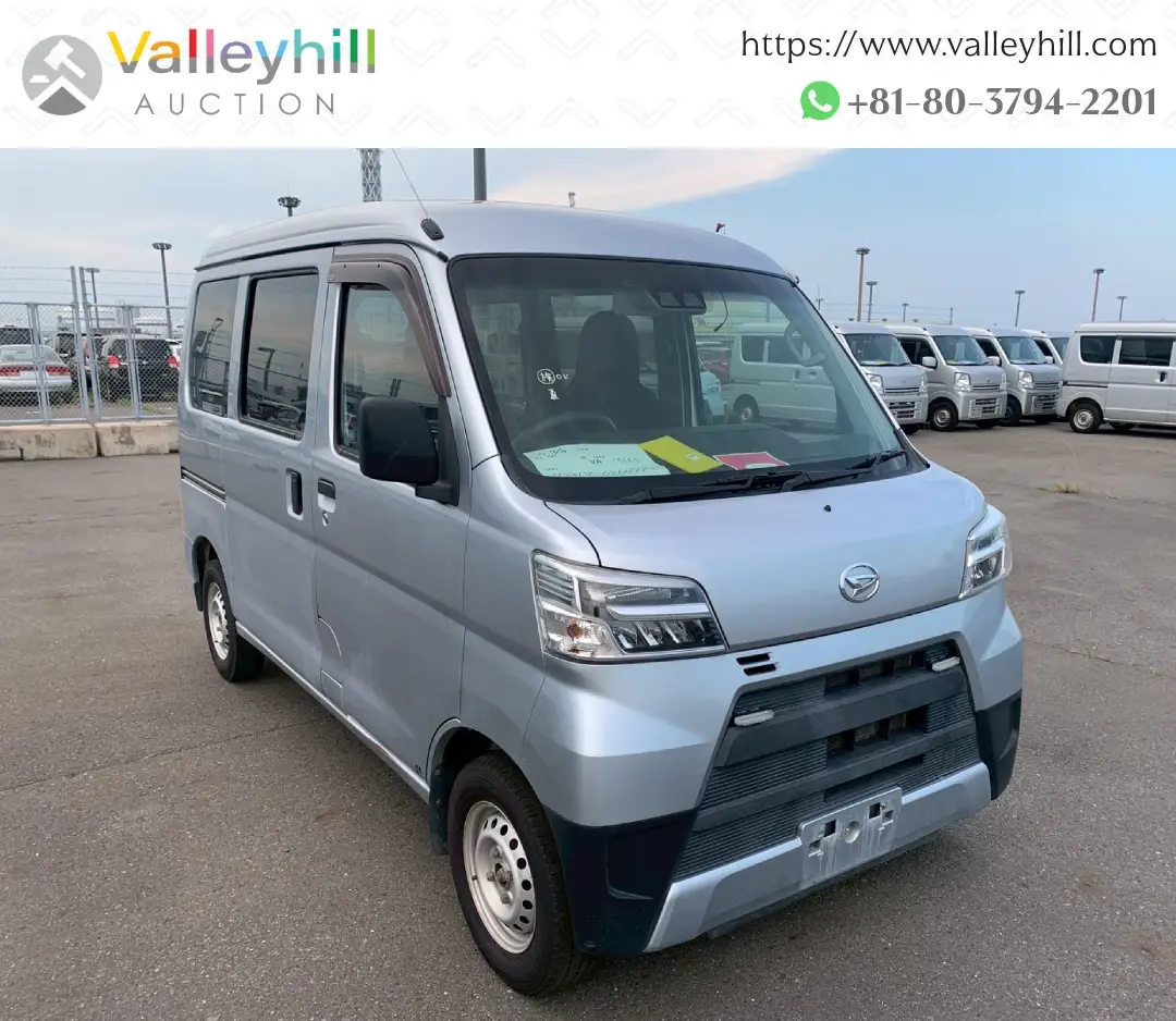  Japanese used car - 2021 Daihatsu Hijet Cargo at Valleyhill Auction .