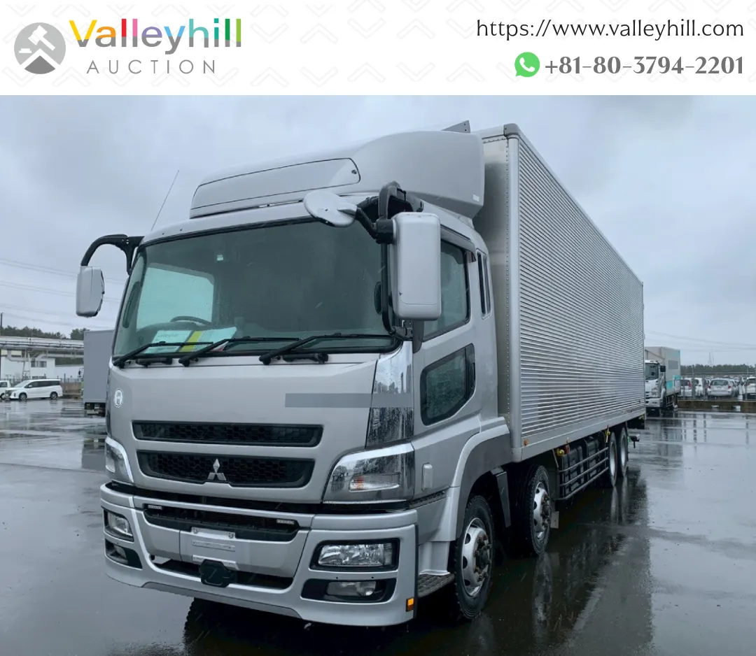 Used truck for sale - 2011 Mitsubishi Supergreat from Valleyhill, in great condition and with no major visible damage.